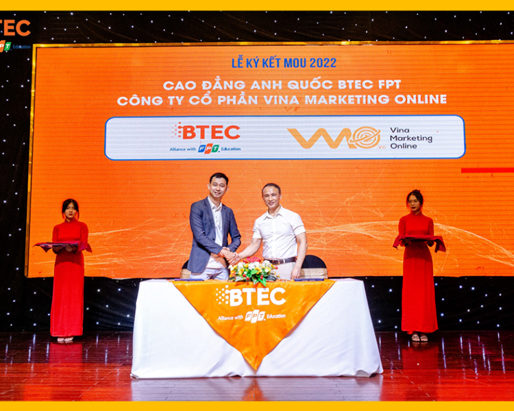 VMO ký kết hợp tác phát triễn nguồn nhân lực  BTEC FPT